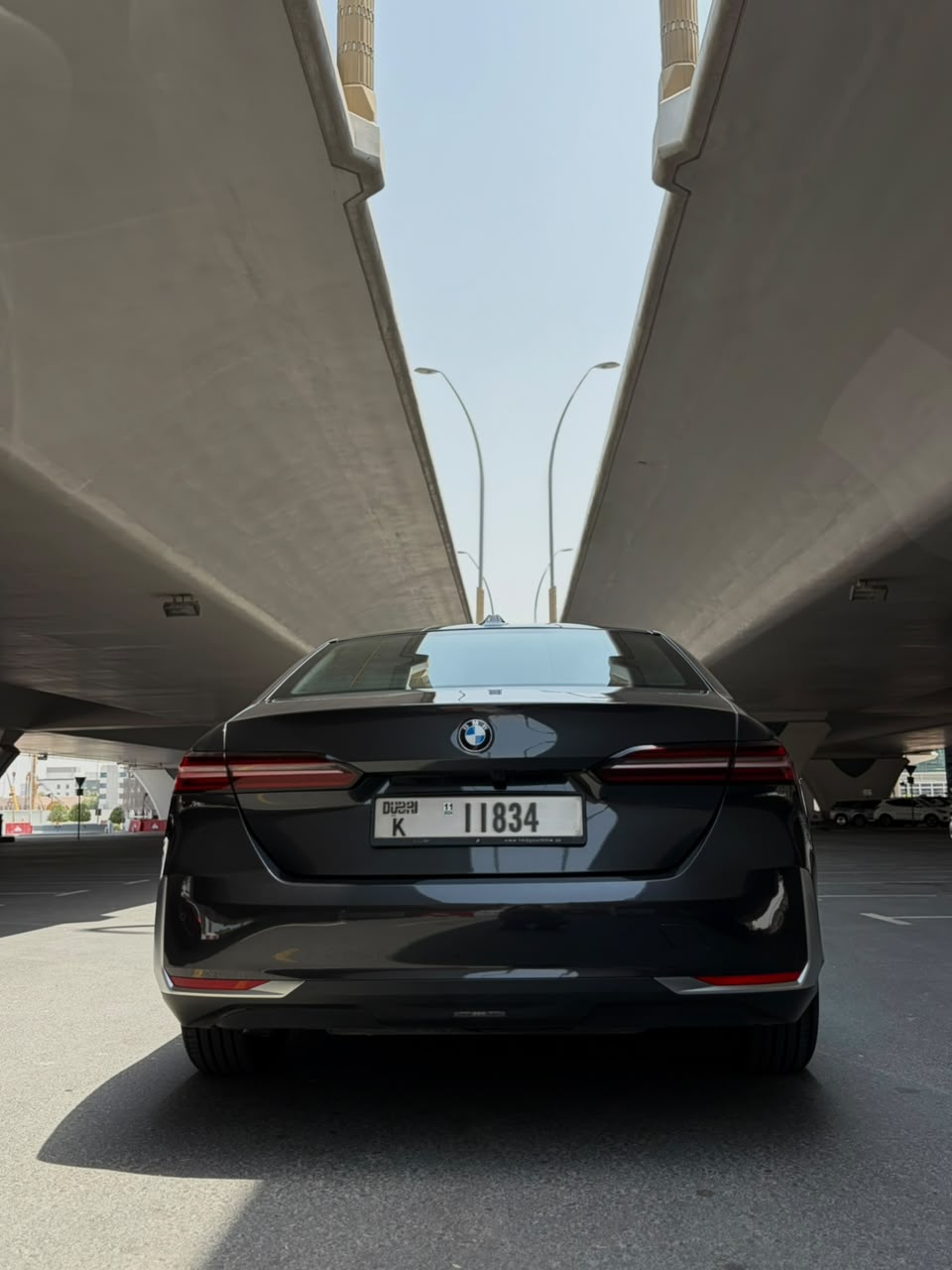 BMW 520i 2024 View 5